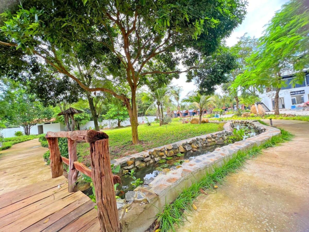 Xa Nhu Lam Ho Coc Park & Resort מראה חיצוני תמונה