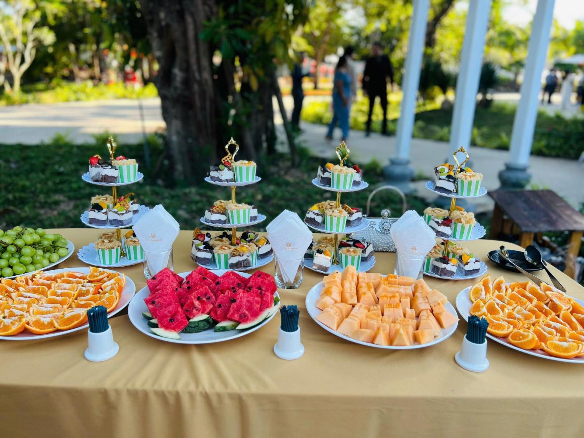 Xa Nhu Lam Ho Coc Park & Resort מראה חיצוני תמונה